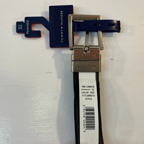 Tommy Hilfiger Men's Dress Reversible Belt with Polished Nickel Buckle - Size 32 - Picture 3 of 5